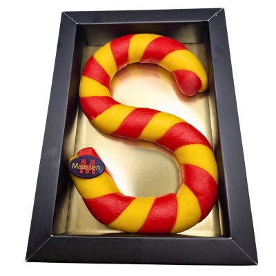 Marsepeinen letter S