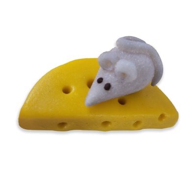 Marsepeinen muis op kaas (150 gram)
