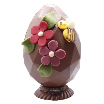 Chocolade Paasei bloem